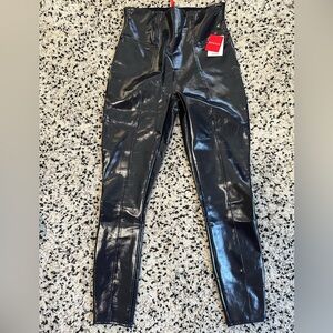 Spanx Medium Navy Blue Faux Patent Leather Leggings - New !